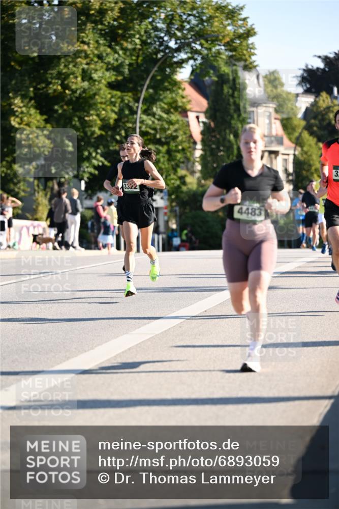 01.09.2024 - BARMER Alsterlauf Dr. Thomas Lammeyer http://msf.ph/oto/6893059 01.09.2024 09:26:32 Laufen 4483, 3 meine-sportfotos.de