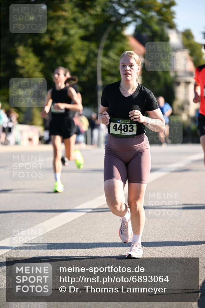 01.09.2024 - BARMER Alsterlauf Dr. Thomas Lammeyer http://msf.ph/oto/6893064 01.09.2024 09:26:33 Laufen 4483 meine-sportfotos.de