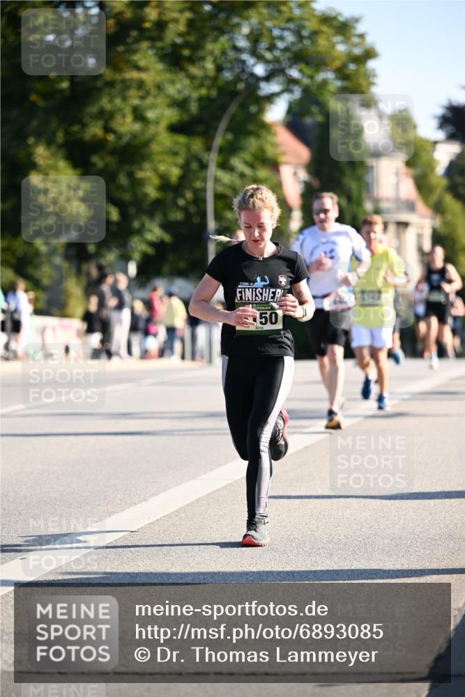 01.09.2024 - BARMER Alsterlauf Dr. Thomas Lammeyer http://msf.ph/oto/6893085 01.09.2024 09:26:35 Laufen 10, 50 meine-sportfotos.de