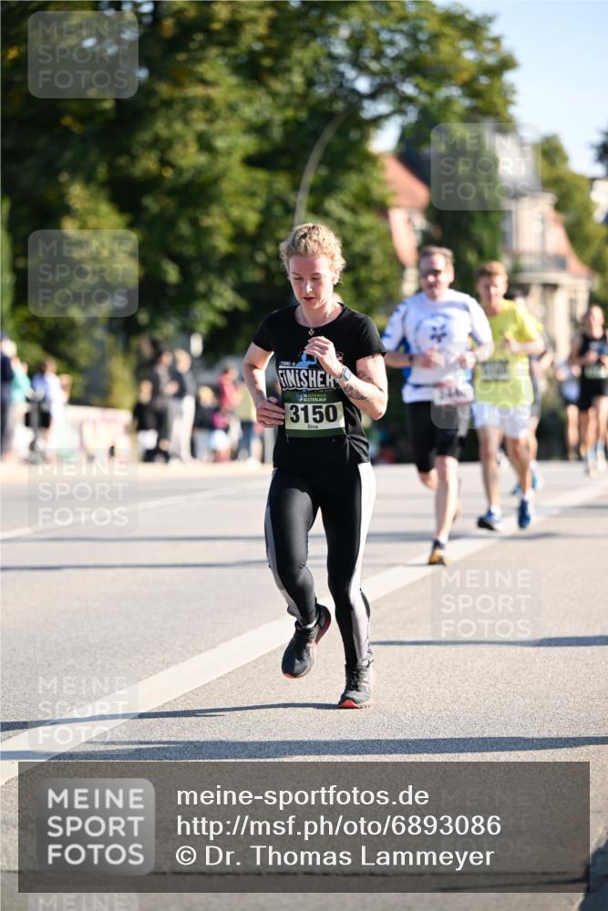 01.09.2024 - BARMER Alsterlauf Dr. Thomas Lammeyer http://msf.ph/oto/6893086 01.09.2024 09:26:36 Laufen 3150 meine-sportfotos.de