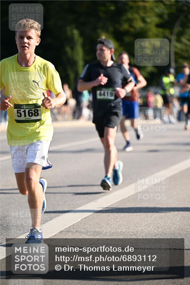 01.09.2024 - BARMER Alsterlauf Dr. Thomas Lammeyer http://msf.ph/oto/6893112 01.09.2024 09:26:40 Laufen 35, 5168, 4419 meine-sportfotos.de