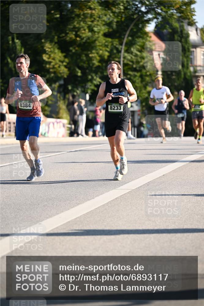 01.09.2024 - BARMER Alsterlauf Dr. Thomas Lammeyer http://msf.ph/oto/6893117 01.09.2024 09:26:41 Laufen 8384, 8233 meine-sportfotos.de