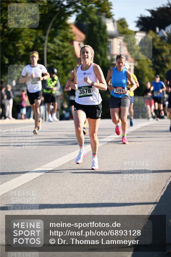 01.09.2024 - BARMER Alsterlauf Dr. Thomas Lammeyer http://msf.ph/oto/6893128 01.09.2024 09:26:42 Laufen 3576, 3291 meine-sportfotos.de