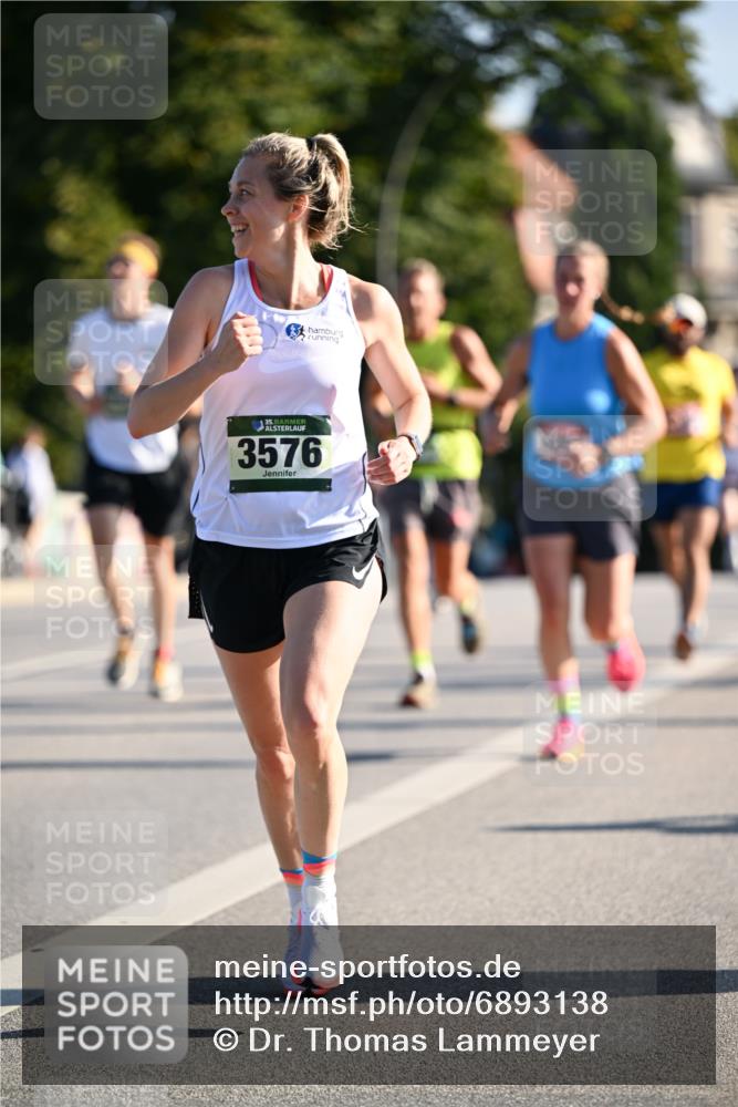 01.09.2024 - BARMER Alsterlauf Dr. Thomas Lammeyer http://msf.ph/oto/6893138 01.09.2024 09:26:43 Laufen 35, 3576 meine-sportfotos.de