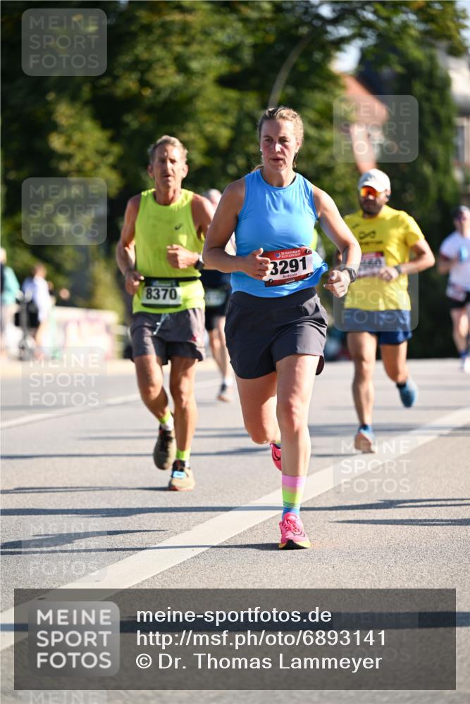 01.09.2024 - BARMER Alsterlauf Dr. Thomas Lammeyer http://msf.ph/oto/6893141 01.09.2024 09:26:44 Laufen 8370, 3291 meine-sportfotos.de