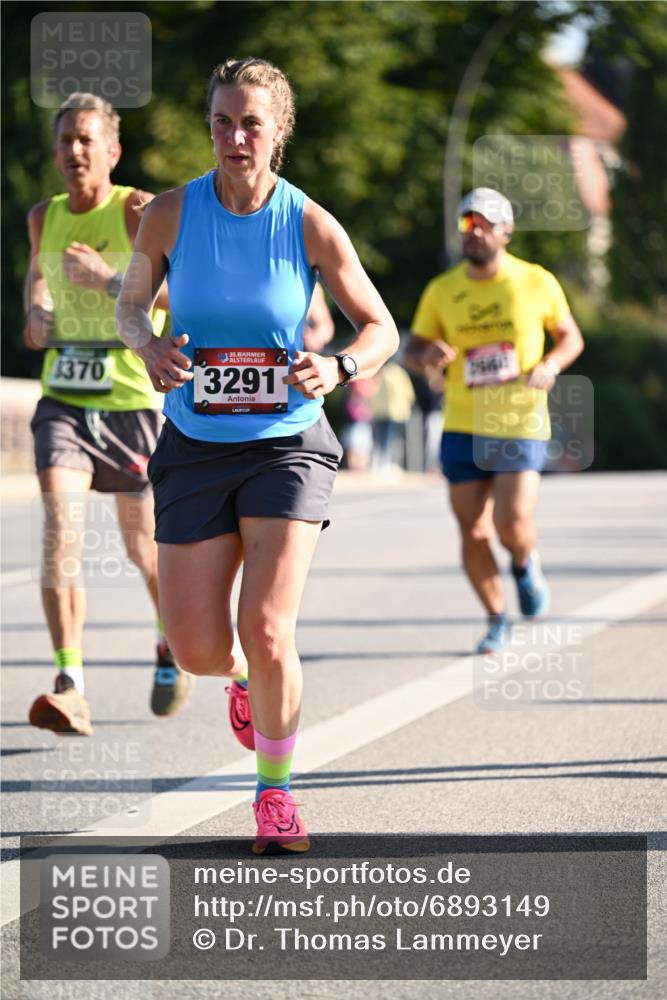 01.09.2024 - BARMER Alsterlauf Dr. Thomas Lammeyer http://msf.ph/oto/6893149 01.09.2024 09:26:45 Laufen 1370, 35, 3291 meine-sportfotos.de