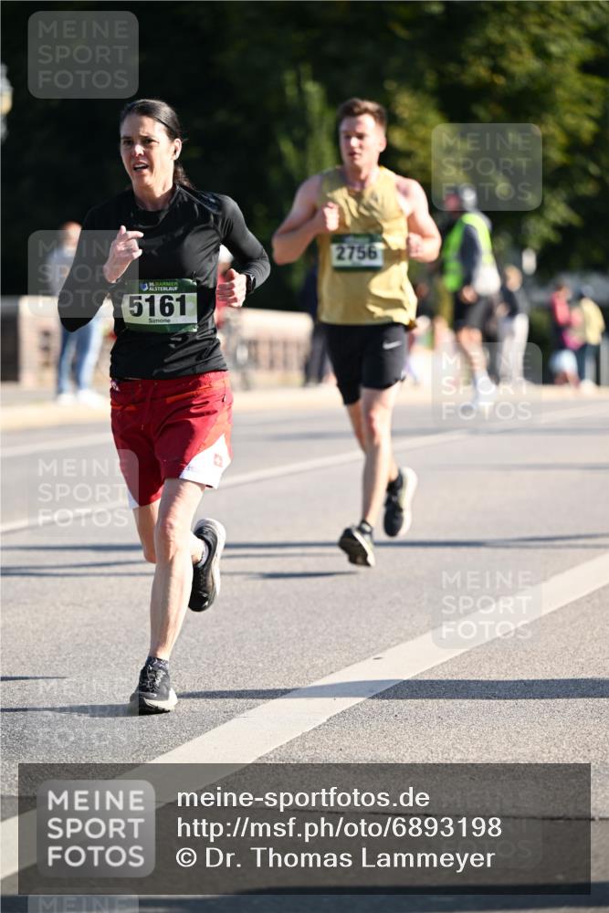 01.09.2024 - BARMER Alsterlauf Dr. Thomas Lammeyer http://msf.ph/oto/6893198 01.09.2024 09:26:52 Laufen 135, 5161, 2756 meine-sportfotos.de