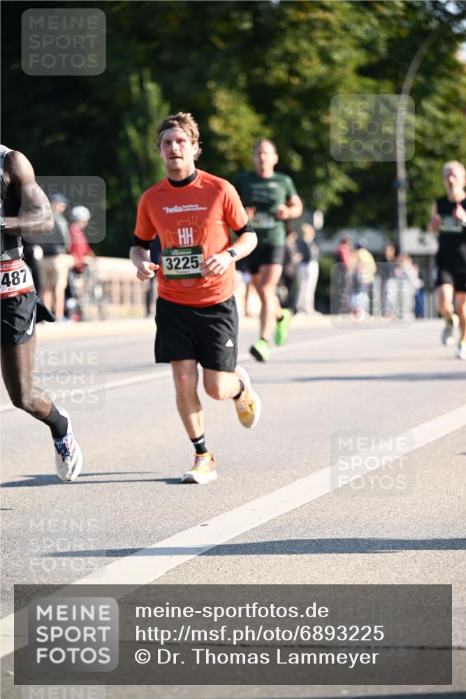 01.09.2024 - BARMER Alsterlauf Dr. Thomas Lammeyer http://msf.ph/oto/6893225 01.09.2024 09:26:56 Laufen 487, 3225 meine-sportfotos.de