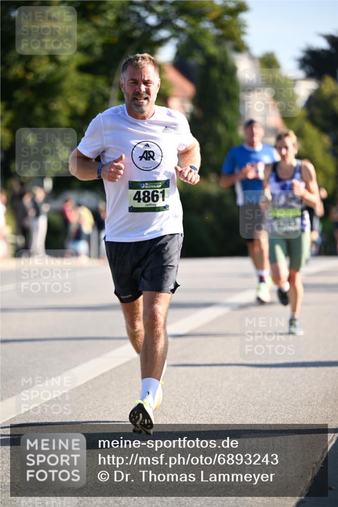 01.09.2024 - BARMER Alsterlauf Dr. Thomas Lammeyer http://msf.ph/oto/6893243 01.09.2024 09:26:59 Laufen 135, 4861 meine-sportfotos.de