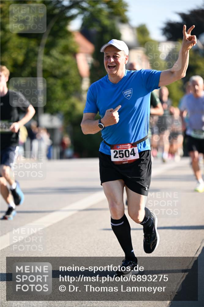 01.09.2024 - BARMER Alsterlauf Dr. Thomas Lammeyer http://msf.ph/oto/6893275 01.09.2024 09:27:05 Laufen 35, 2504 meine-sportfotos.de