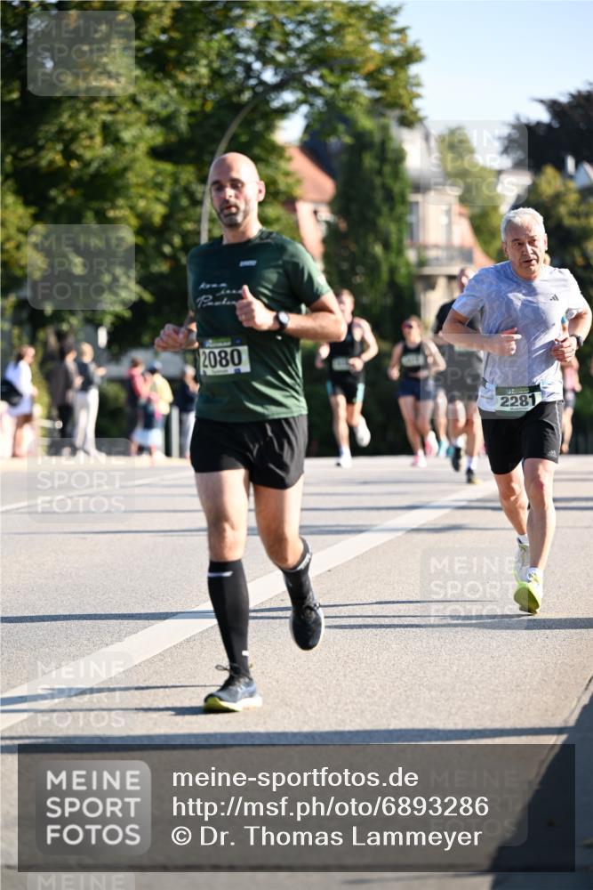 01.09.2024 - BARMER Alsterlauf Dr. Thomas Lammeyer http://msf.ph/oto/6893286 01.09.2024 09:27:06 Laufen 2080, 2281 meine-sportfotos.de