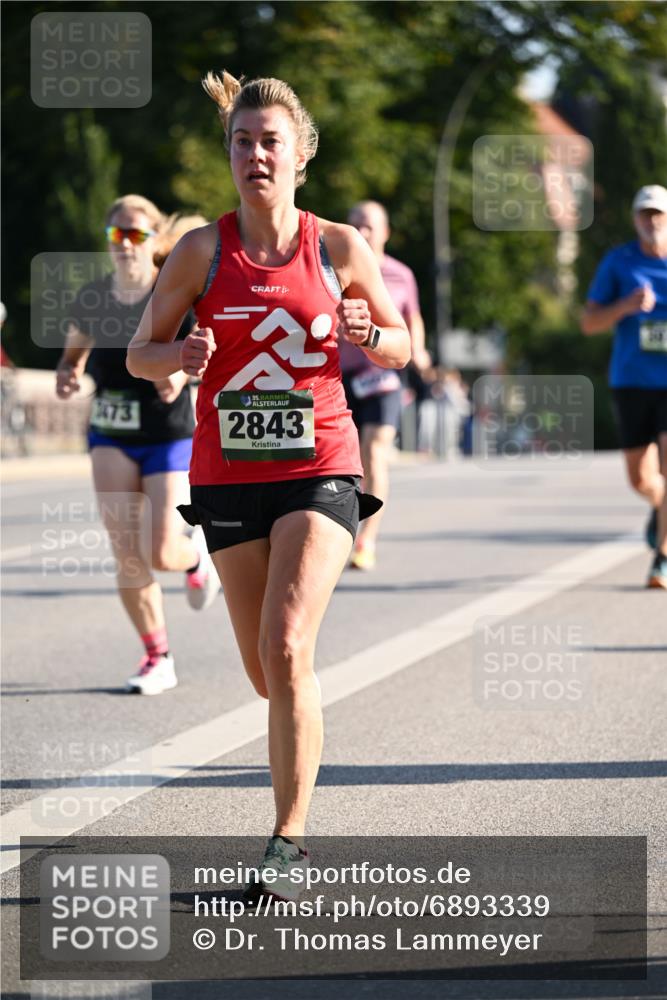 01.09.2024 - BARMER Alsterlauf Dr. Thomas Lammeyer http://msf.ph/oto/6893339 01.09.2024 09:27:15 Laufen 4473, 35, 2843 meine-sportfotos.de