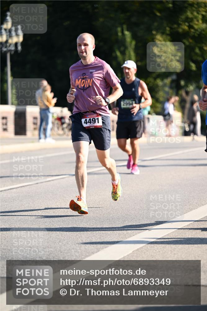 01.09.2024 - BARMER Alsterlauf Dr. Thomas Lammeyer http://msf.ph/oto/6893349 01.09.2024 09:27:17 Laufen 4491, 2994 meine-sportfotos.de