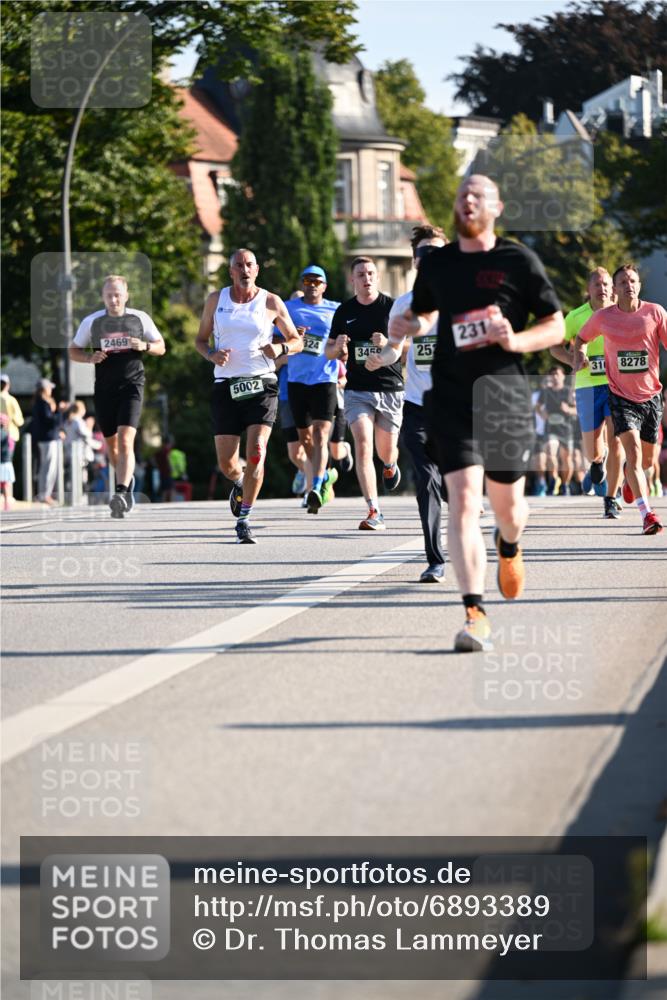 01.09.2024 - BARMER Alsterlauf Dr. Thomas Lammeyer http://msf.ph/oto/6893389 01.09.2024 09:27:25 Laufen 2469, 5002, 324, 231, 3450, 25, 310, 8278 meine-sportfotos.de