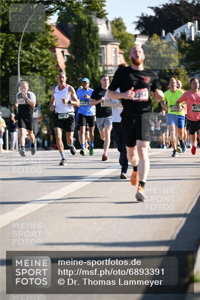 01.09.2024 - BARMER Alsterlauf Dr. Thomas Lammeyer http://msf.ph/oto/6893391 01.09.2024 09:27:25 Laufen 2469, 5002, 4324, 3, 2314, 316, 8278 meine-sportfotos.de