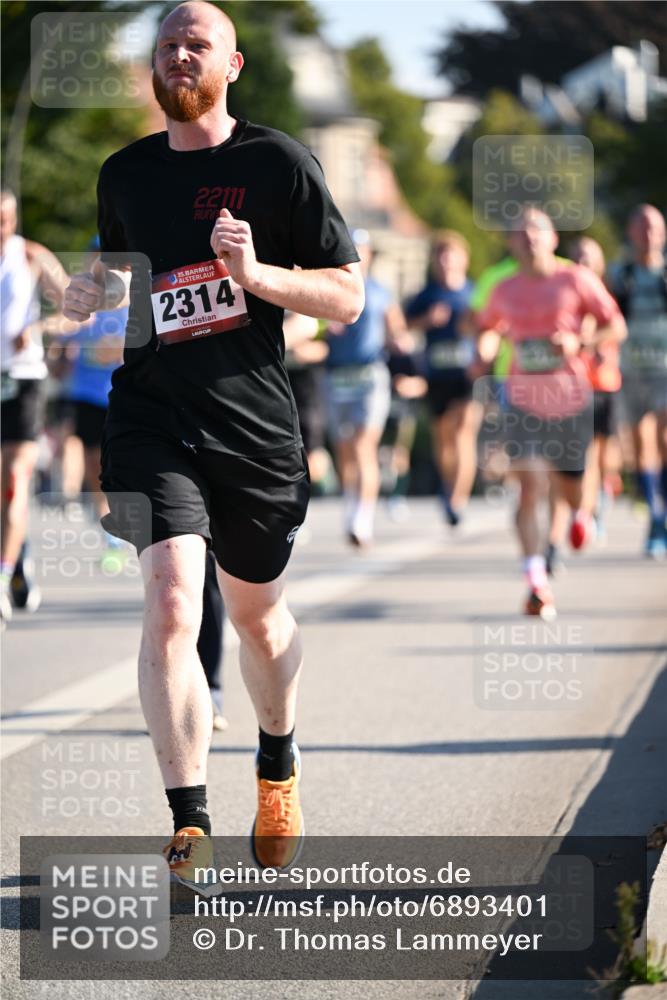 01.09.2024 - BARMER Alsterlauf Dr. Thomas Lammeyer http://msf.ph/oto/6893401 01.09.2024 09:27:27 Laufen 22111, 135, 2314 meine-sportfotos.de
