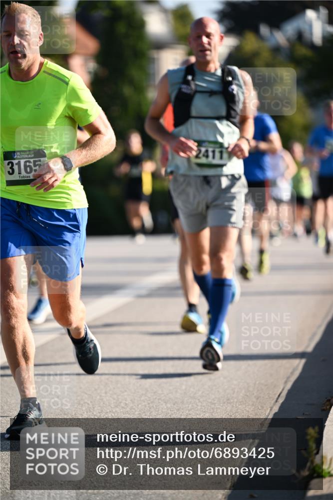 01.09.2024 - BARMER Alsterlauf Dr. Thomas Lammeyer http://msf.ph/oto/6893425 01.09.2024 09:27:31 Laufen 3165, 24111 meine-sportfotos.de