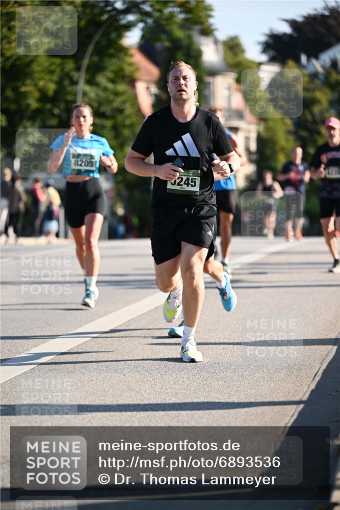 01.09.2024 - BARMER Alsterlauf Dr. Thomas Lammeyer http://msf.ph/oto/6893536 01.09.2024 09:27:50 Laufen 8205, 245 meine-sportfotos.de