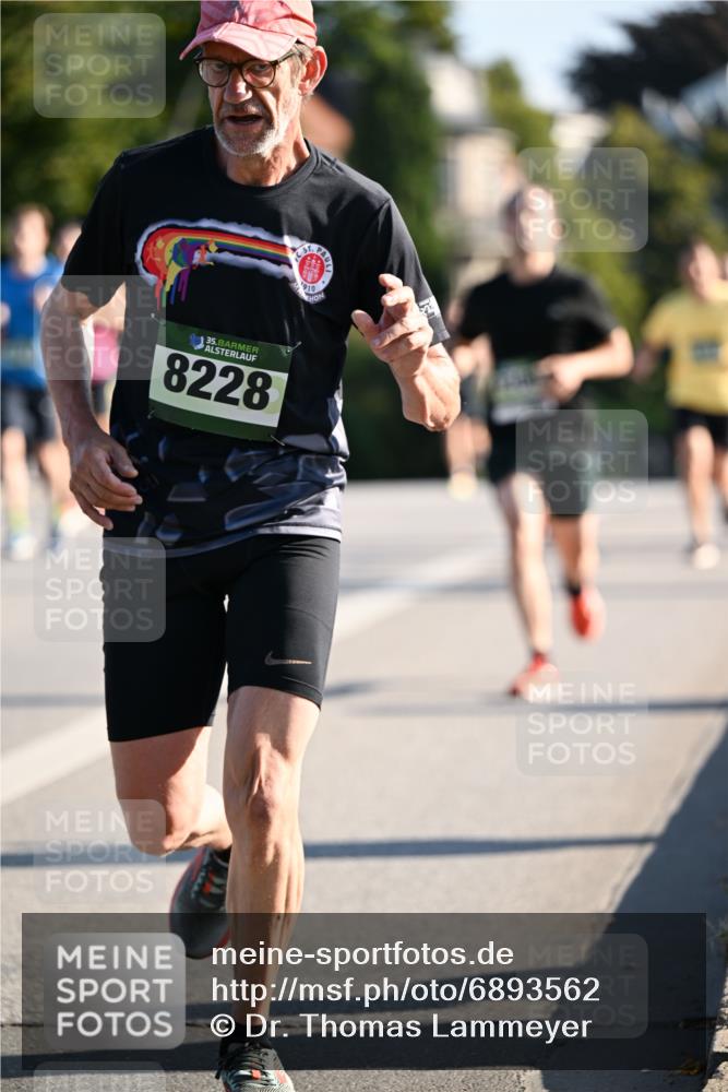 01.09.2024 - BARMER Alsterlauf Dr. Thomas Lammeyer http://msf.ph/oto/6893562 01.09.2024 09:27:54 Laufen 35, 8228, 910 meine-sportfotos.de