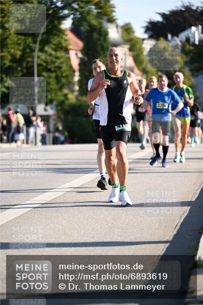 01.09.2024 - BARMER Alsterlauf Dr. Thomas Lammeyer http://msf.ph/oto/6893619 01.09.2024 09:28:03 Laufen 410, 2703 meine-sportfotos.de