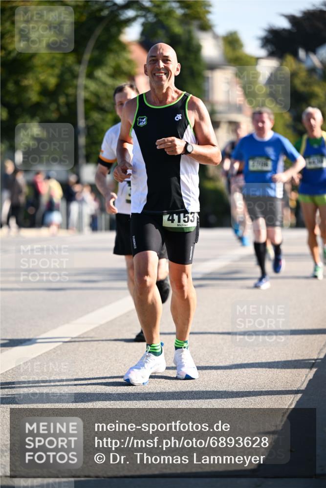 01.09.2024 - BARMER Alsterlauf Dr. Thomas Lammeyer http://msf.ph/oto/6893628 01.09.2024 09:28:04 Laufen 50, 2, 4153 meine-sportfotos.de