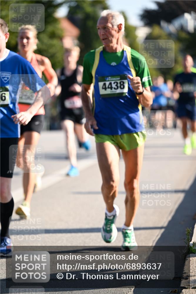 01.09.2024 - BARMER Alsterlauf Dr. Thomas Lammeyer http://msf.ph/oto/6893637 01.09.2024 09:28:07 Laufen 6, 4438 meine-sportfotos.de