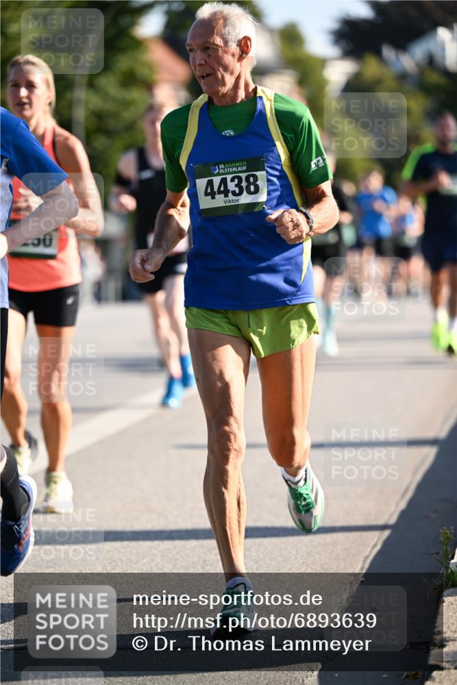 01.09.2024 - BARMER Alsterlauf Dr. Thomas Lammeyer http://msf.ph/oto/6893639 01.09.2024 09:28:07 Laufen 35, 4438 meine-sportfotos.de