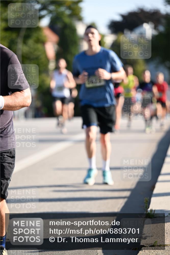 01.09.2024 - BARMER Alsterlauf Dr. Thomas Lammeyer http://msf.ph/oto/6893701 01.09.2024 09:28:18 Laufen  meine-sportfotos.de
