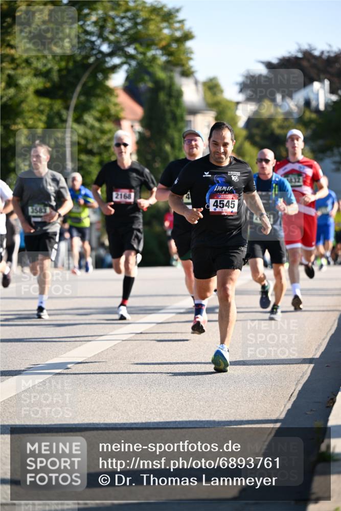 01.09.2024 - BARMER Alsterlauf Dr. Thomas Lammeyer http://msf.ph/oto/6893761 01.09.2024 09:28:31 Laufen 3583, 2168, 19, 4545 meine-sportfotos.de