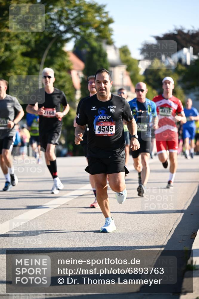 01.09.2024 - BARMER Alsterlauf Dr. Thomas Lammeyer http://msf.ph/oto/6893763 01.09.2024 09:28:32 Laufen 2163, 29, 10, 35, 4545, 700 meine-sportfotos.de