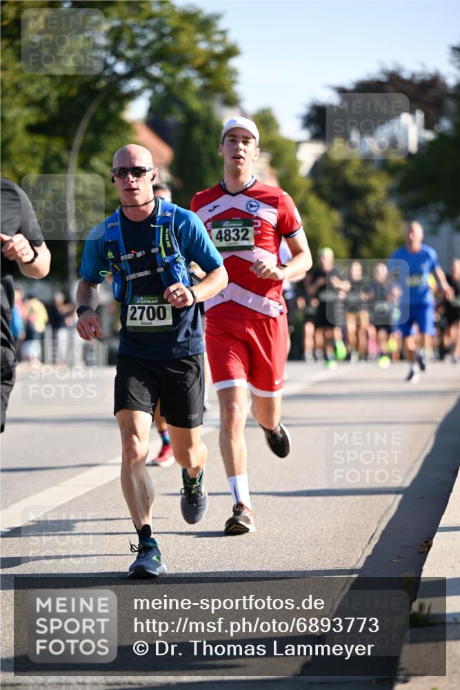 01.09.2024 - BARMER Alsterlauf Dr. Thomas Lammeyer http://msf.ph/oto/6893773 01.09.2024 09:28:33 Laufen 135, 2700, 4832 meine-sportfotos.de