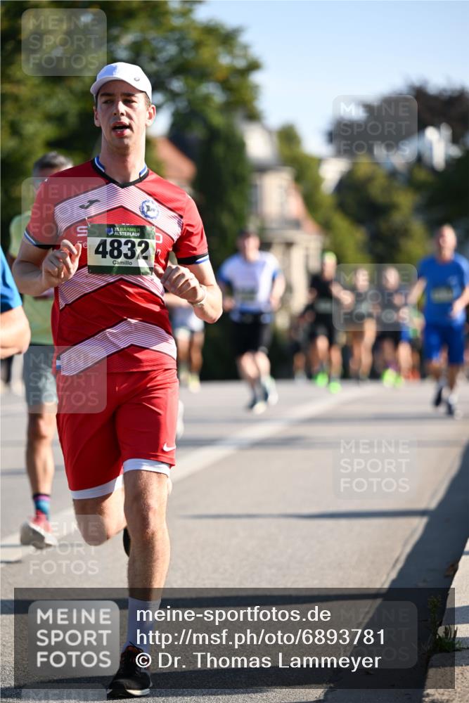 01.09.2024 - BARMER Alsterlauf Dr. Thomas Lammeyer http://msf.ph/oto/6893781 01.09.2024 09:28:34 Laufen 35, 4832 meine-sportfotos.de