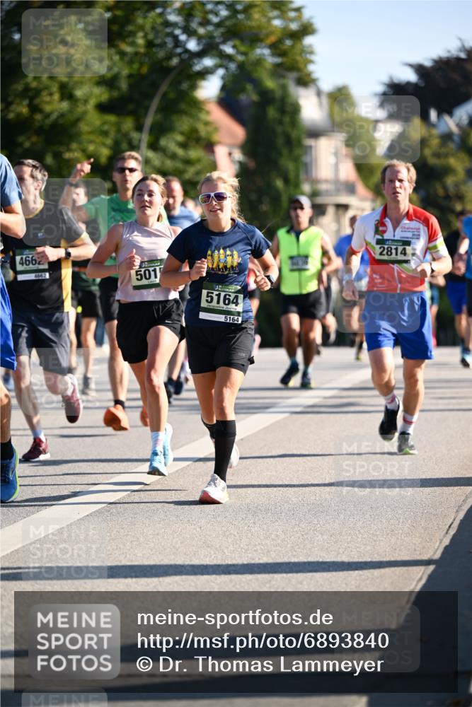 01.09.2024 - BARMER Alsterlauf Dr. Thomas Lammeyer http://msf.ph/oto/6893840 01.09.2024 09:28:45 Laufen 4662, 4662, 501, 5164, 5164, 2814 meine-sportfotos.de