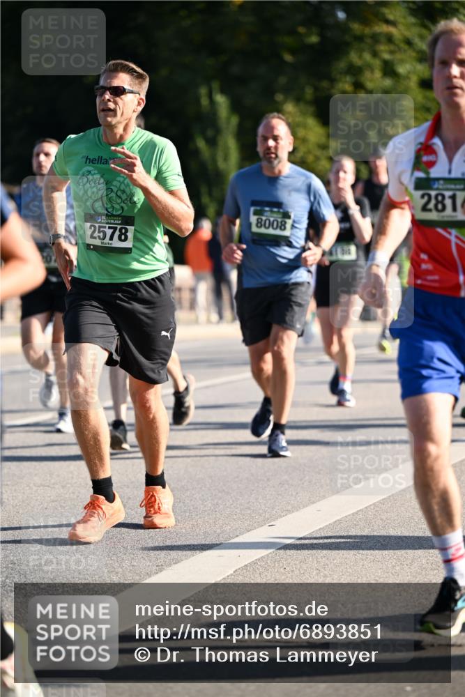 01.09.2024 - BARMER Alsterlauf Dr. Thomas Lammeyer http://msf.ph/oto/6893851 01.09.2024 09:28:47 Laufen 35, 2578, 8008, 281 meine-sportfotos.de