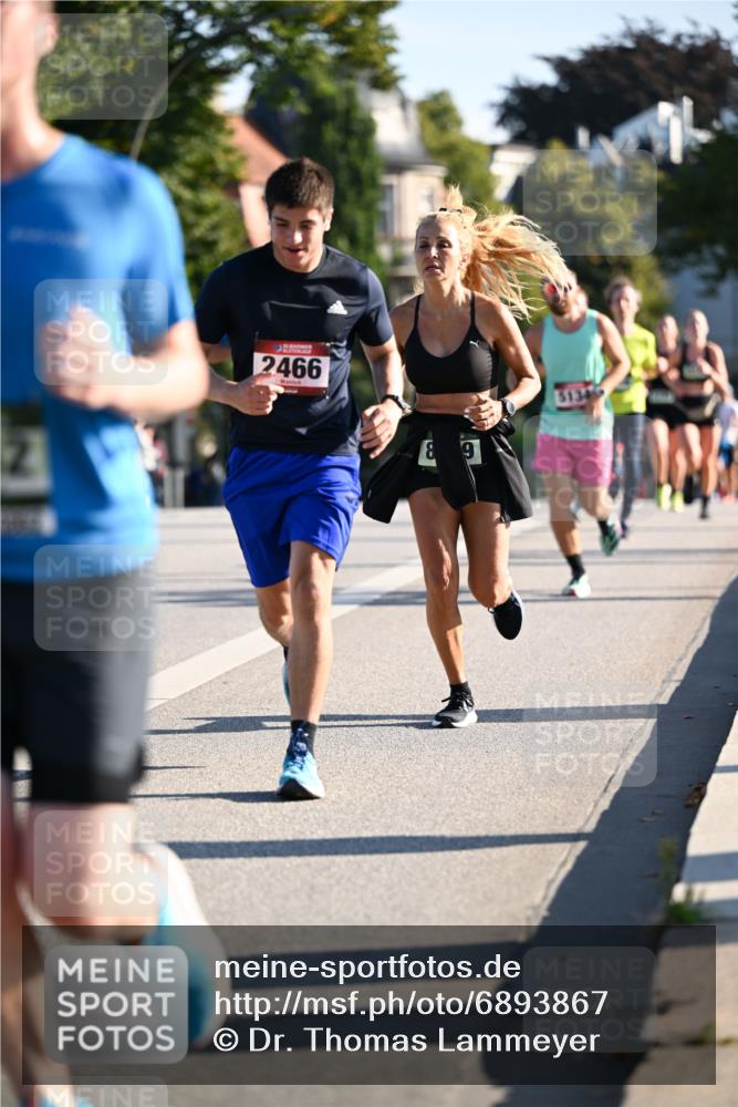 01.09.2024 - BARMER Alsterlauf Dr. Thomas Lammeyer http://msf.ph/oto/6893867 01.09.2024 09:28:50 Laufen 2, 2466, 89, 5134 meine-sportfotos.de