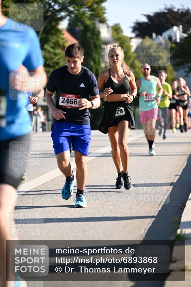 01.09.2024 - BARMER Alsterlauf Dr. Thomas Lammeyer http://msf.ph/oto/6893868 01.09.2024 09:28:50 Laufen 2466, 79 meine-sportfotos.de