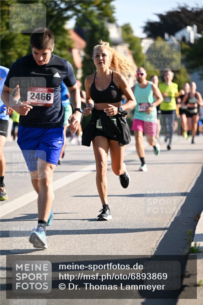 01.09.2024 - BARMER Alsterlauf Dr. Thomas Lammeyer http://msf.ph/oto/6893869 01.09.2024 09:28:51 Laufen 2466, 8, 313 meine-sportfotos.de