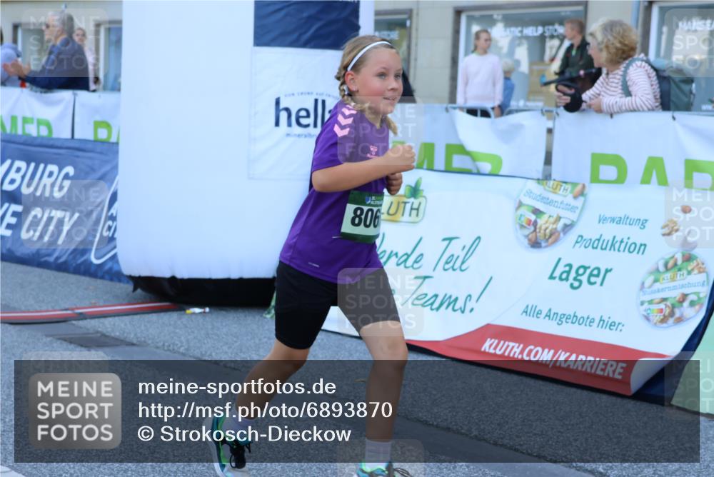 01.09.2024 - BARMER Alsterlauf Strokosch-Dieckow http://msf.ph/oto/6893870 01.09.2024 10:54:20 Ziel 175, 304, 383, 8065, 8069 meine-sportfotos.de