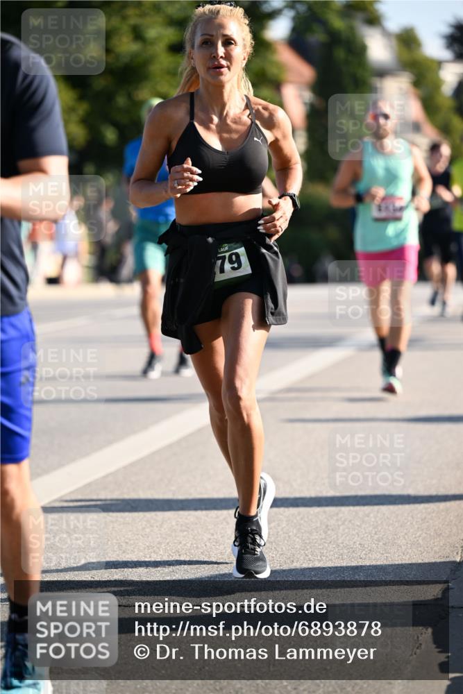 01.09.2024 - BARMER Alsterlauf Dr. Thomas Lammeyer http://msf.ph/oto/6893878 01.09.2024 09:28:51 Laufen 79 meine-sportfotos.de