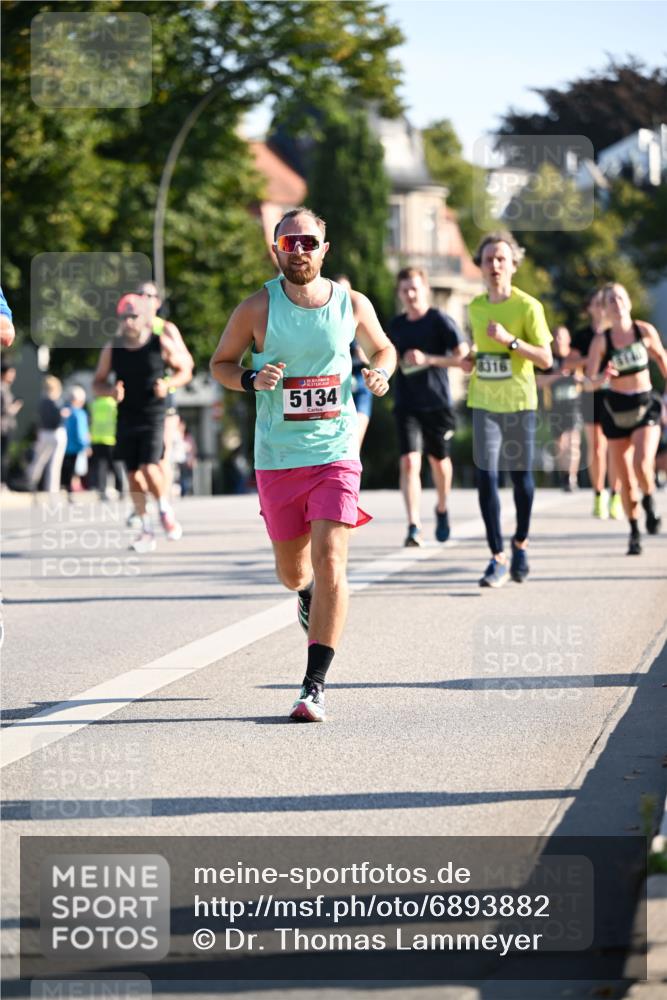 01.09.2024 - BARMER Alsterlauf Dr. Thomas Lammeyer http://msf.ph/oto/6893882 01.09.2024 09:28:52 Laufen 5, 5134 meine-sportfotos.de