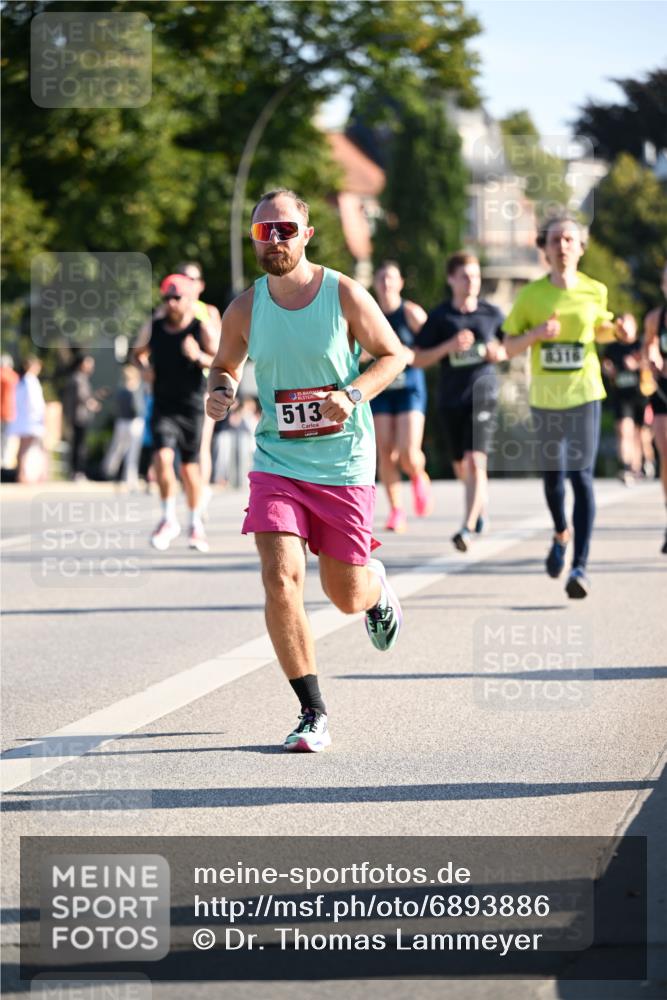 01.09.2024 - BARMER Alsterlauf Dr. Thomas Lammeyer http://msf.ph/oto/6893886 01.09.2024 09:28:53 Laufen 5, 513, 6318 meine-sportfotos.de