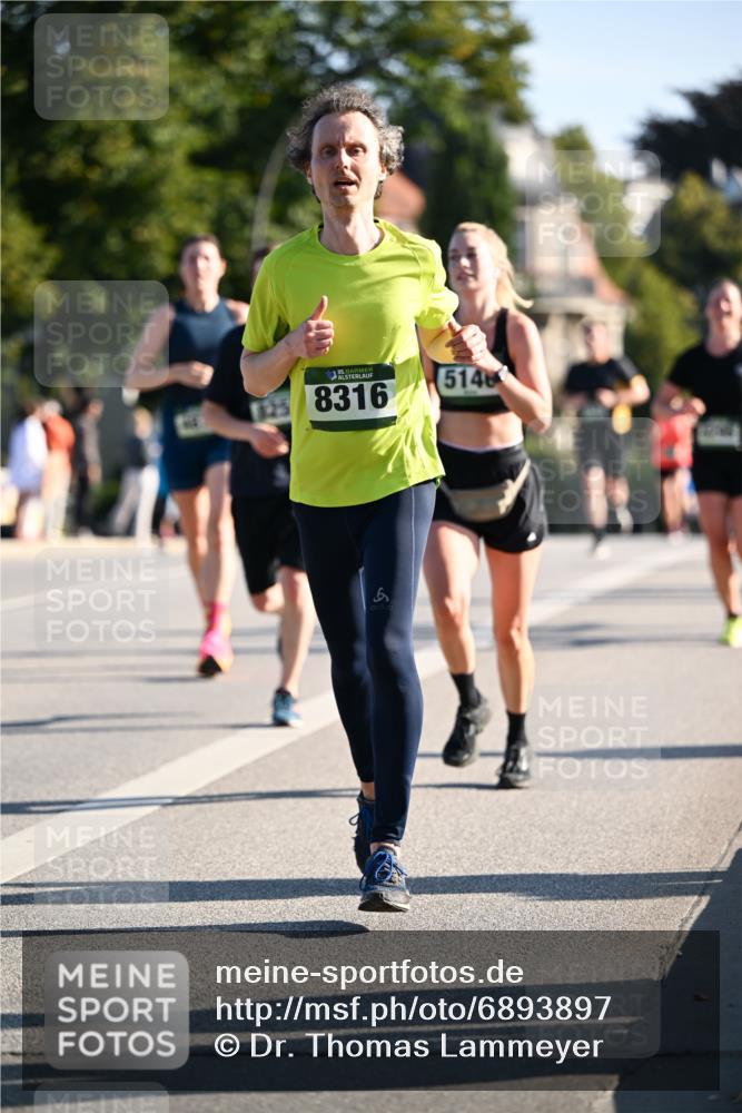 01.09.2024 - BARMER Alsterlauf Dr. Thomas Lammeyer http://msf.ph/oto/6893897 01.09.2024 09:28:55 Laufen 35, 5146, 28316 meine-sportfotos.de