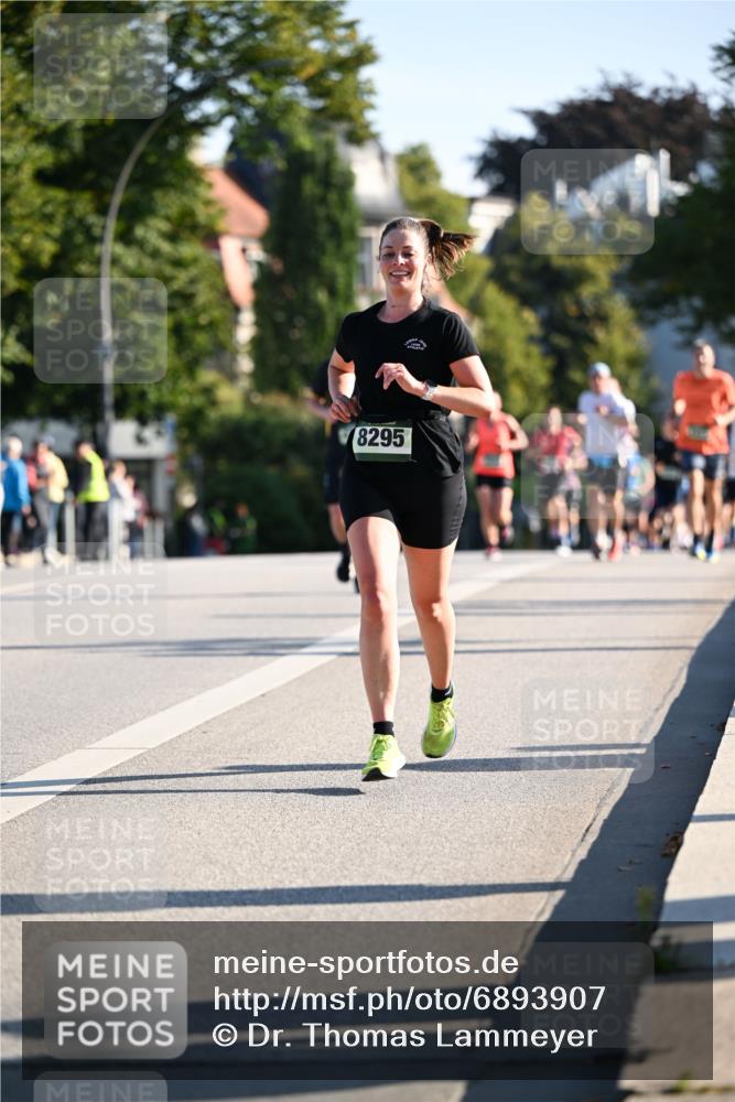 01.09.2024 - BARMER Alsterlauf Dr. Thomas Lammeyer http://msf.ph/oto/6893907 01.09.2024 09:28:57 Laufen 8295 meine-sportfotos.de