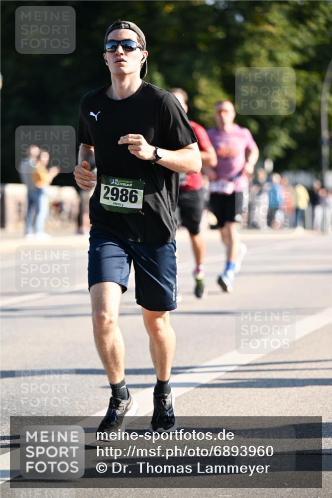 01.09.2024 - BARMER Alsterlauf Dr. Thomas Lammeyer http://msf.ph/oto/6893960 01.09.2024 09:29:08 Laufen 35, 2986 meine-sportfotos.de