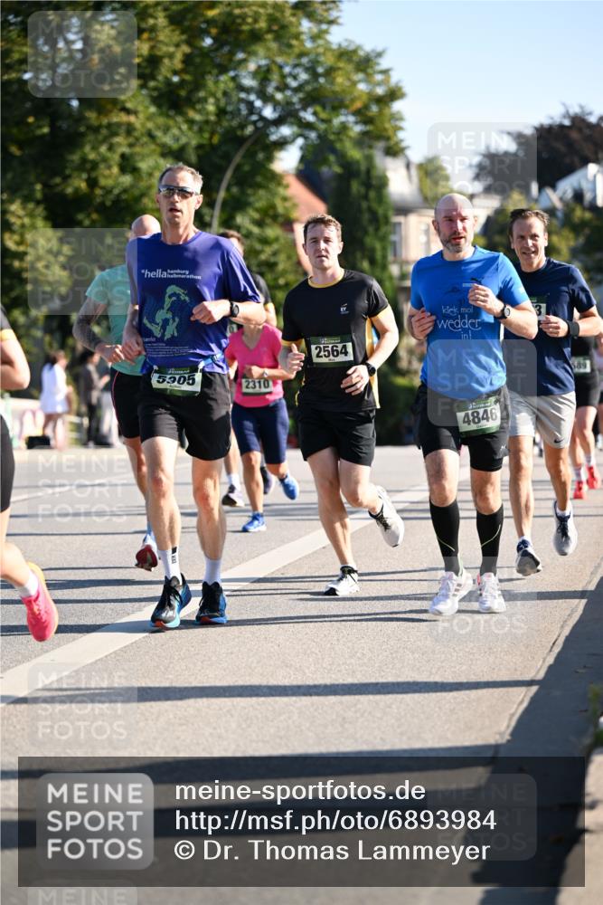 01.09.2024 - BARMER Alsterlauf Dr. Thomas Lammeyer http://msf.ph/oto/6893984 01.09.2024 09:29:12 Laufen 5305, 2310, 2564, 4846, 589 meine-sportfotos.de