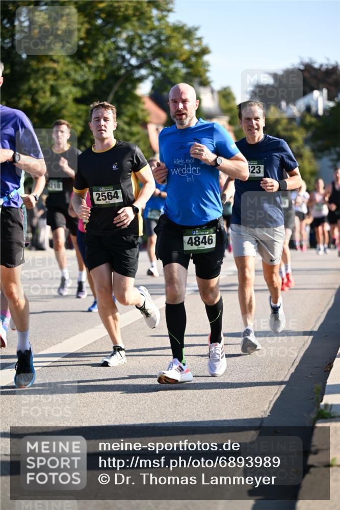 01.09.2024 - BARMER Alsterlauf Dr. Thomas Lammeyer http://msf.ph/oto/6893989 01.09.2024 09:29:12 Laufen 1710, 2564, 23, 4846 meine-sportfotos.de