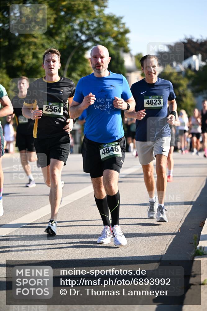 01.09.2024 - BARMER Alsterlauf Dr. Thomas Lammeyer http://msf.ph/oto/6893992 01.09.2024 09:29:13 Laufen 2564, 4623, 4846 meine-sportfotos.de
