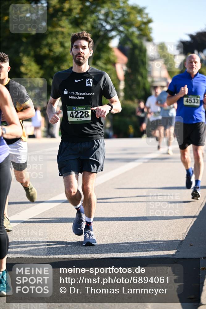 01.09.2024 - BARMER Alsterlauf Dr. Thomas Lammeyer http://msf.ph/oto/6894061 01.09.2024 09:29:24 Laufen 135, 4228, 4533 meine-sportfotos.de