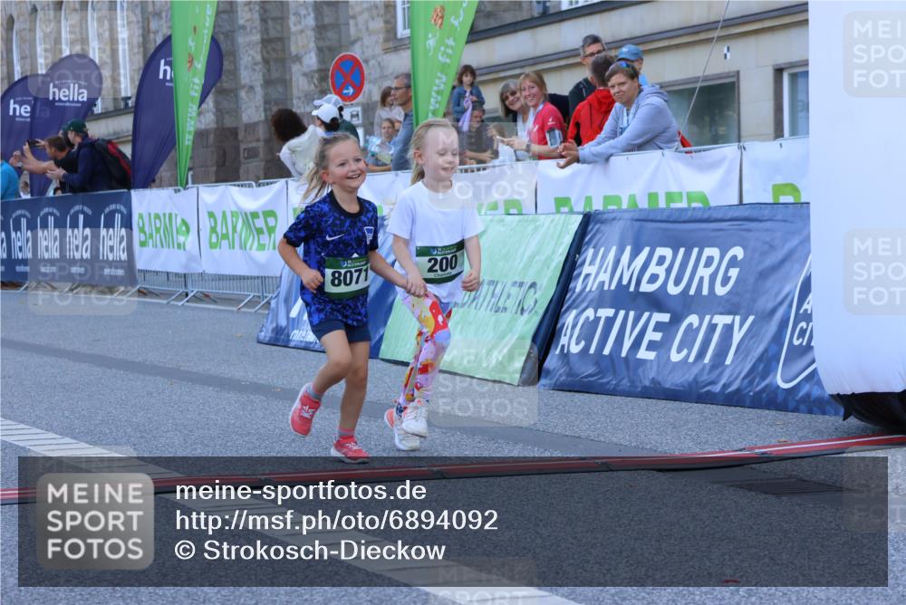 01.09.2024 - BARMER Alsterlauf Strokosch-Dieckow http://msf.ph/oto/6894092 01.09.2024 10:54:49 Ziel 153, 200, 8071 meine-sportfotos.de