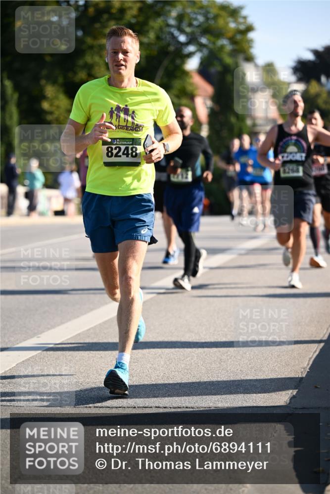 01.09.2024 - BARMER Alsterlauf Dr. Thomas Lammeyer http://msf.ph/oto/6894111 01.09.2024 09:29:33 Laufen 35, 8248 meine-sportfotos.de